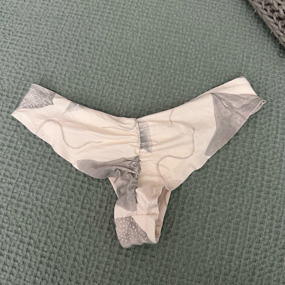 boys & arrows bottoms